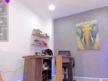 Ella_pride1  live sex cam