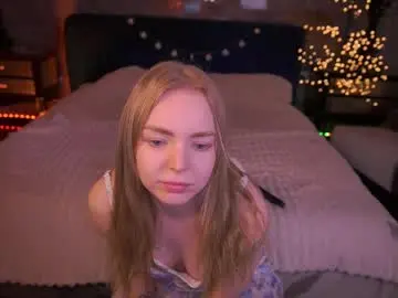 Emilysunshines  live sex cam