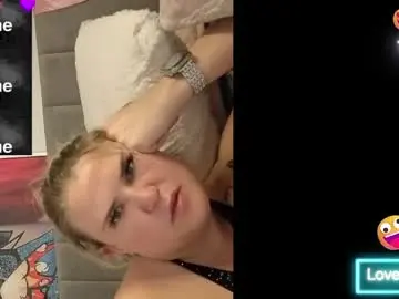 Essexblonde20  live sex cam