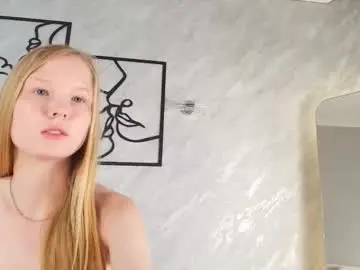 Foxialee  live sex cam