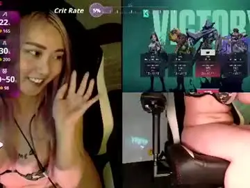 Honeylemonlena  live sex cam