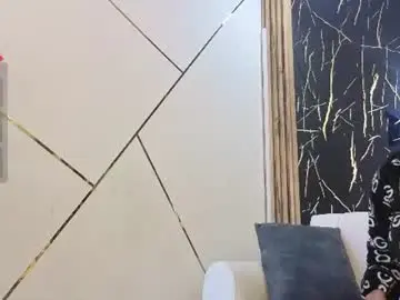 Milk_girl23_pm  live sex cam