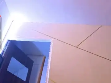 Milk_girl23_pm  live sex cam
