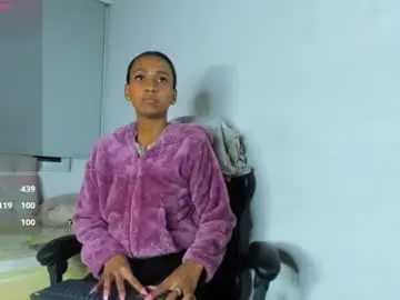 Milk_girl23_pm  live sex cam