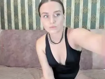 Miss_kitty13  live sex cam