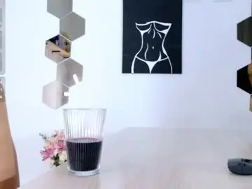 Pao_thebigclit  live sex cam