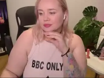 Showmebbw  live sex cam