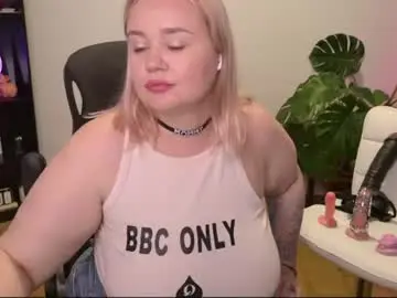 Showmebbw  live sex cam