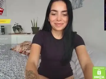 Sweetmysterious18  live sex cam