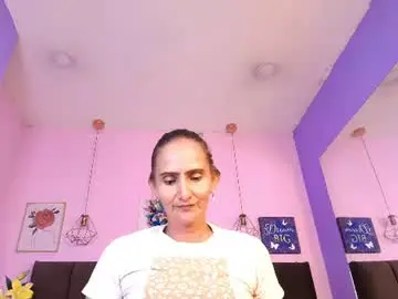 Asshleysofty  live sex cam