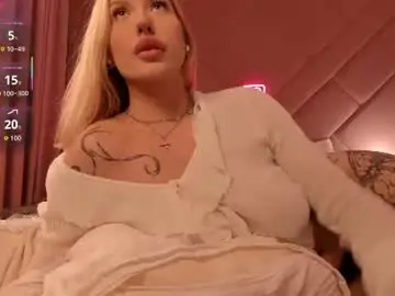 Hollyylee  live sex cam