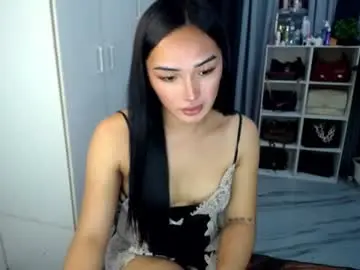 Iwillcum4u_  live sex cam