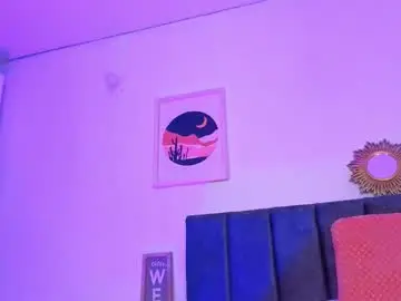 Jedah_18  live sex cam