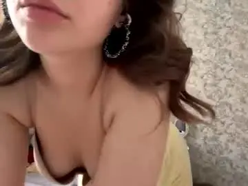Kikkimal  live sex cam