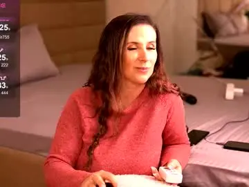 Kyracase  live sex cam