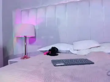Madeleynrose  live sex cam