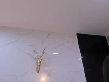 Madeleynrose  live sex cam