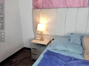 Mia__gv  live sex cam