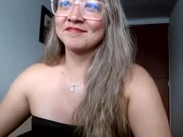Officialrosevelvet  live sex cam