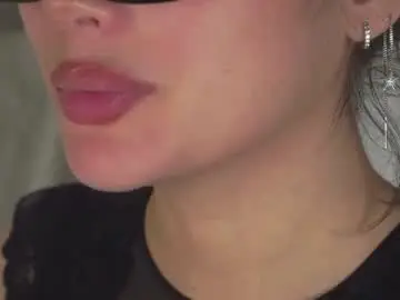 Rhebageigel  live sex cam