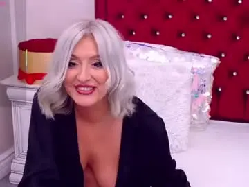 Saralucky  live sex cam