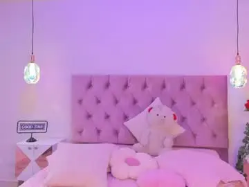 Sofiabloomm  live sex cam