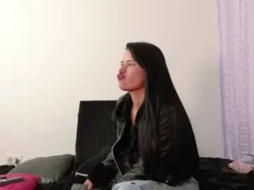 Valerysnow_  live sex cam