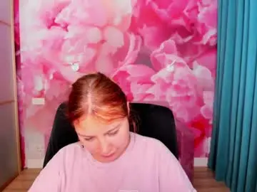 Angelinalow  live sex cam