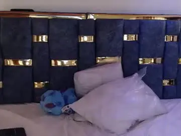 Catalina_hill9  live sex cam