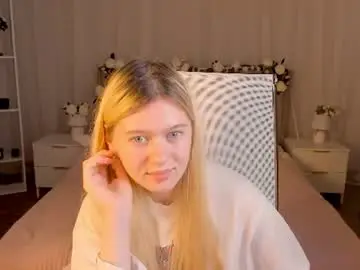 Celestinemauriac  live sex cam
