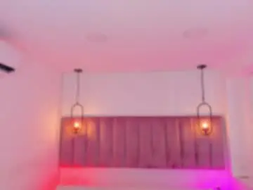 Haily_b  live sex cam