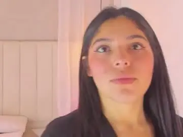 Haily_b  live sex cam