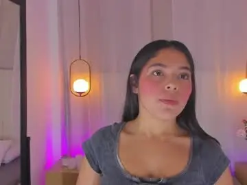 Haily_b  live sex cam