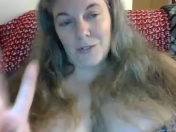 Hippysnewhere  live sex cam