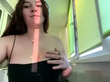 Jadwigatuliau  live sex cam
