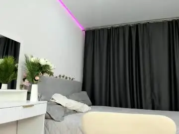 Lynseyolstad  live sex cam