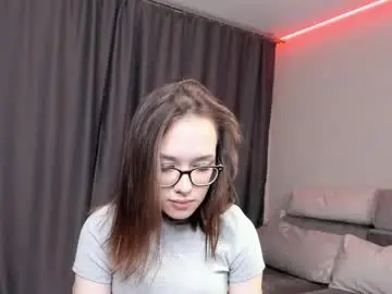 Lynseyolstad  live sex cam