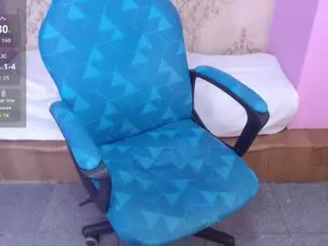 Meggan_james  live sex cam