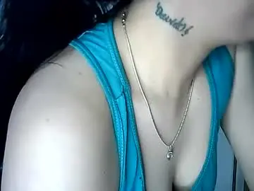 Miacapri_  live sex cam