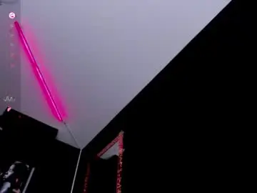 Nyxx_moon  live sex cam