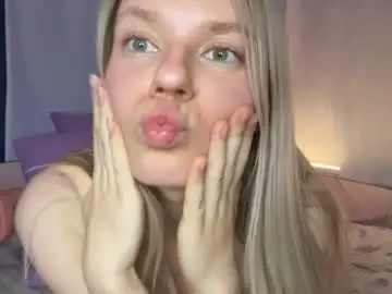 Peggymeggy  live sex cam