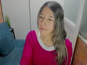 Penelope47  live sex cam