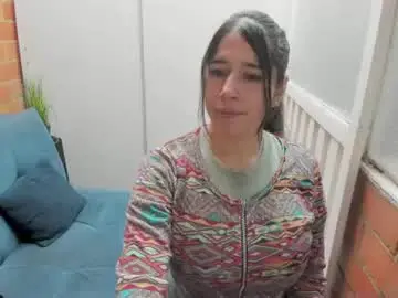 Penelope47  live sex cam