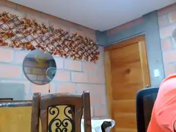 Rossa_green_420  live sex cam