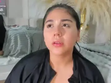 Rubby_rouge  live sex cam