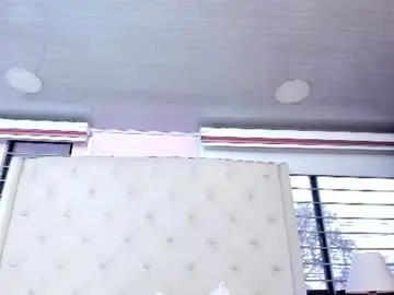 Scarlett_leblanc_  live sex cam