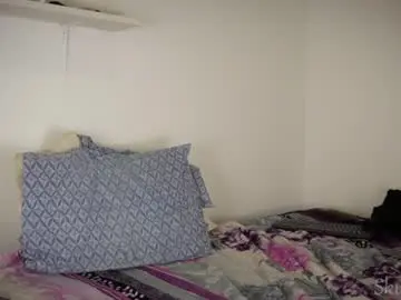 Skull_crew  live sex cam