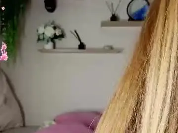 Sophia_turn  live sex cam