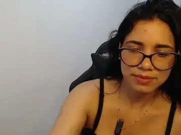 Vanyxxxx  live sex cam