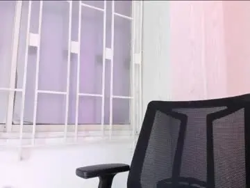 Your_perverse_whore  live sex cam